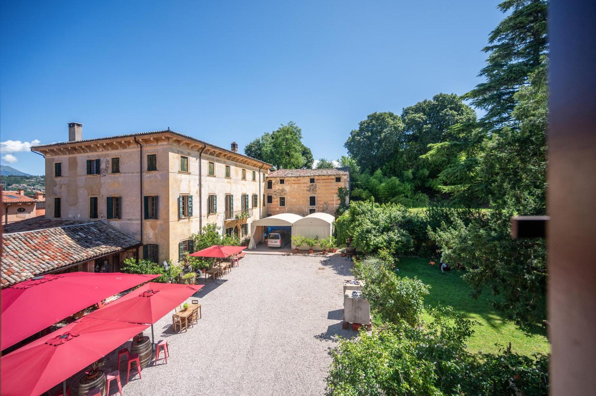 Villa Calicantus Бардолино Екстериор снимка